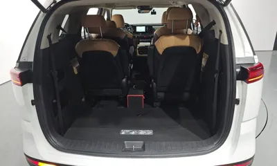 Kia Canival 2022, 54350 км, за 19491.24 USD - фото 20