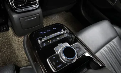 Genesis G90 2019, 145397 км, за 17641.23 USD - фото 18