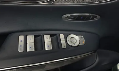 Genesis GV70 2021, 72773 км, за 22974.92 USD - фото 29