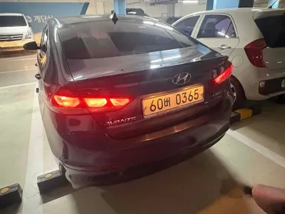 Hyundai Avante 2017, 218462 км, за 2842.41 USD