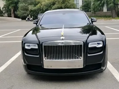 Rolls-Royce Ghost · 2014 год