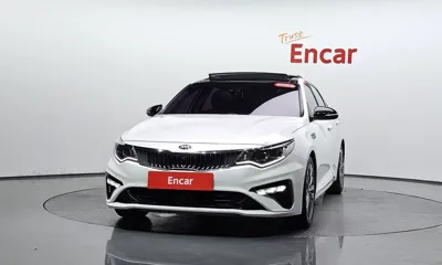 Kia K5 2019, 107214 км, за 9518.18 USD