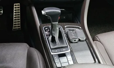 Kia K5 2019, 107214 км, за 9518.18 USD - фото 9