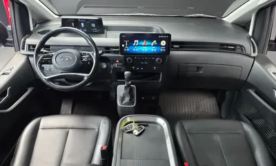 Hyundai Staria 2022, 171801 км, за 10765.39 USD - фото 7