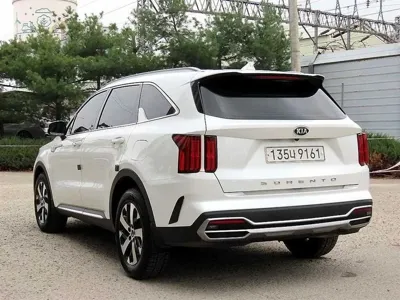 Kia Sorento 2021, 119679 км, за 12945.63 USD