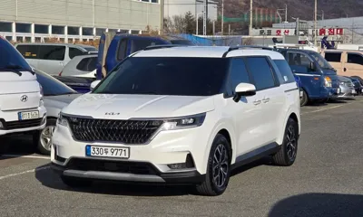 Kia Canival · 2023 год