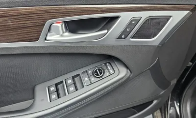 Genesis G80 2018, 120148 км, за 9946.04 USD - фото 20