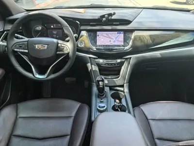 Cadillac XT6 2020, 90000 км, за 20267.25 USD