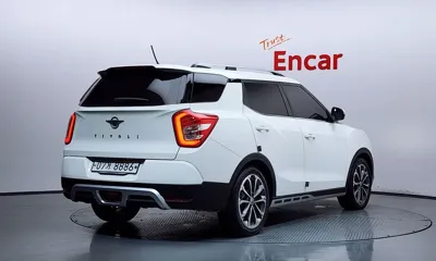 KG_Mobility_Ssangyong TIBOLI 2017, 129941 км, за 4875.51 USD