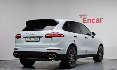 Porsche Cayenne 2017, 116068 км, за 23690.43 USD