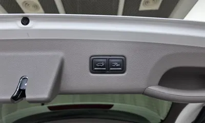 Kia Canival 2023, 78858 км, за 19478.84 USD - фото 34