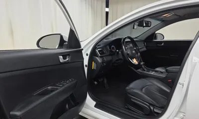 Kia K5 2020, 112897 км, за 6175.65 USD - фото 10