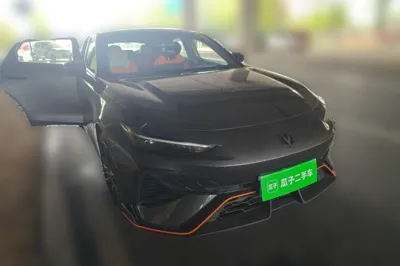 Changan UNI-V 2025, 10800 км, за 15250 USD - фото 3