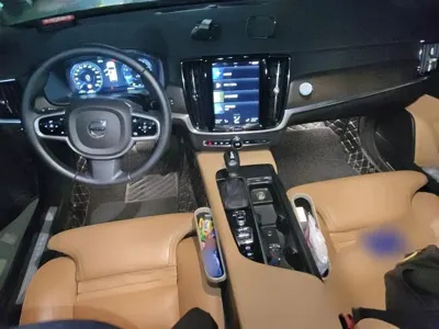Volvo V90 2017, 62699 км, за 22041.95 USD - фото 13