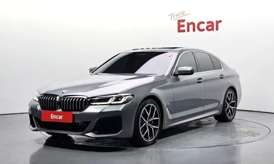 BMW 5-Series · 2023 год
