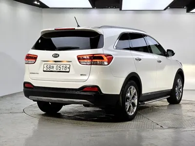 Kia Sorento 2016, 203368 км, за 5251.41 USD
