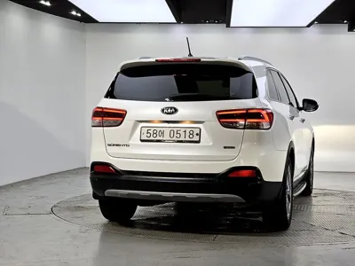 Kia Sorento 2016, 203368 км, за 5251.41 USD