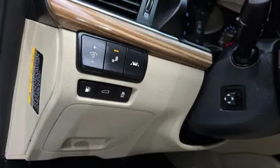 Kia K7 2018, 86834 км, за 11034.03 USD - фото 14