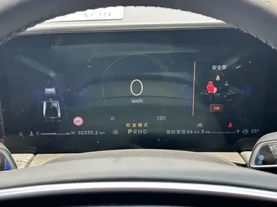 Lincoln Z 2024, 10300 км, за 20413.27 USD