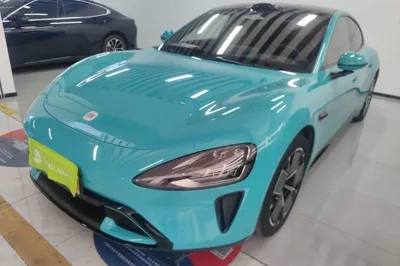 Xiaomi Auto SU7 · 2024 год