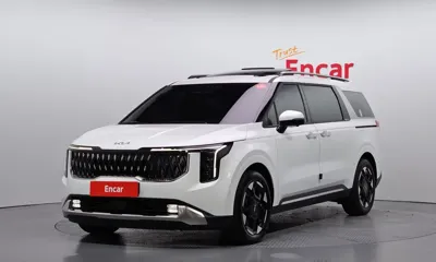 Kia Canival · 2025 год