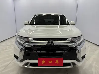 Mitsubishi Outlander 2022, 39100 км, за 12966.37 USD