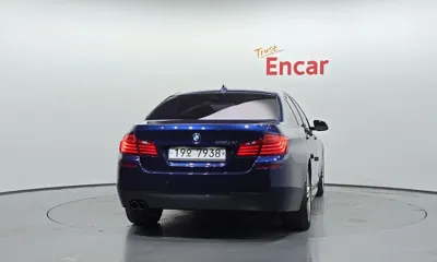 BMW 5-Series 2016, 131769 км, за 10091.21 USD