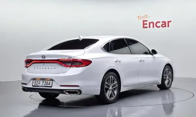 Hyundai Grandeur 2018, 92703 км, за 10245.91 USD