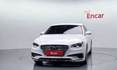 Hyundai Grandeur 2018, 92703 км, за 10245.91 USD