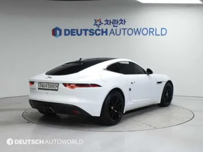 Jaguar F-Type 2018, 72805 км, за 16931.61 USD