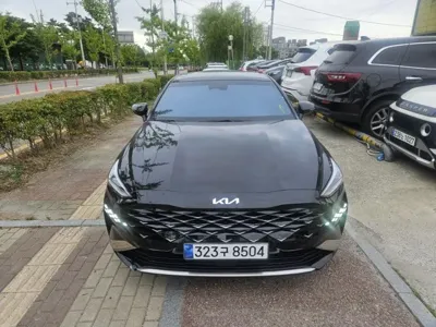 Kia K8 2023, 81000 км, за 16895.27 USD