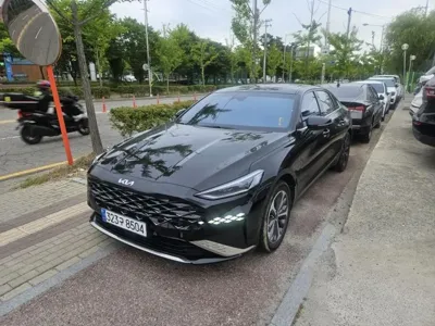 Kia K8 2023, 81000 км, за 16895.27 USD