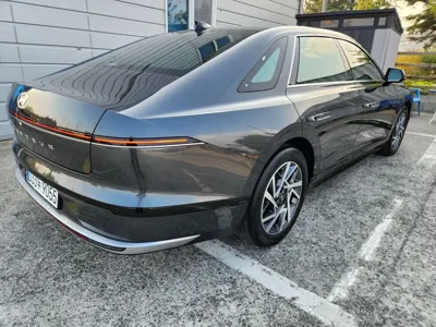 Hyundai Grandeur 2023, 18997 км, за 24664.57 USD
