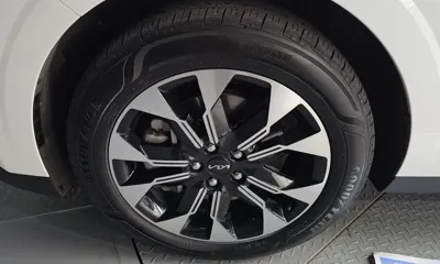Kia Canival 2023, 59845 км, за 18046.02 USD
