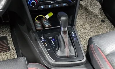 Hyundai Avante 2018, 134321 км, за 6432.98 USD - фото 9
