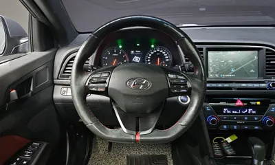 Hyundai Avante 2018, 134321 км, за 6432.98 USD - фото 13