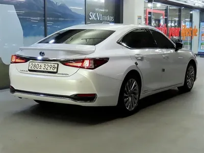 Lexus ES 2021, 103191 км, за 23762.64 USD