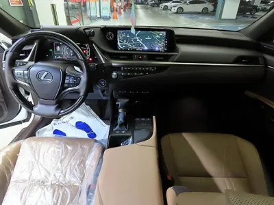 Lexus ES 2021, 103191 км, за 23583.07 USD - фото 10