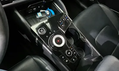 Kia Sportage 2023, 76410 км, за 15961.63 USD - фото 9