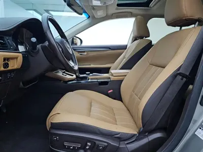 Lexus ES 2017, 58500 км, за 15448.67 USD - фото 9