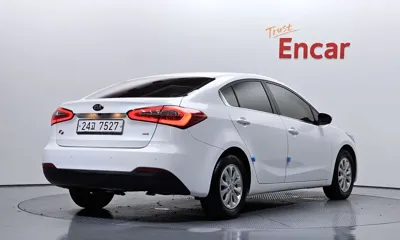 Kia K3 2013, 79008 км, за 4098.36 USD