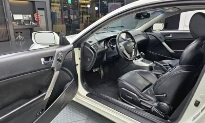 Hyundai Genesis 2009, 129041 км, за 3435.74 USD - фото 11