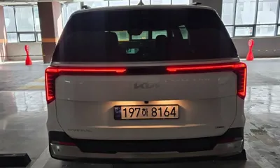 Kia Canival 2025, 17000 км, за 20126.11 USD