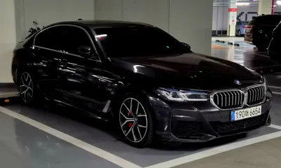 BMW 5-Series 2022, 98600 км, за 26821.58 USD