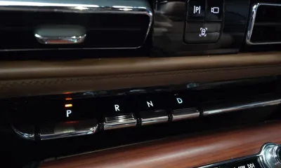 Lincoln Aviator 2022, 73199 км, за 25928.35 USD - фото 9