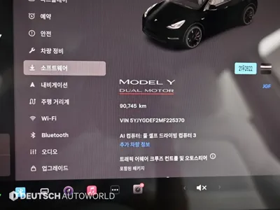 Tesla Model Y 2021, 90476 км, за 27898.12 USD - фото 8