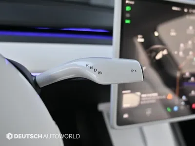 Tesla Model Y 2021, 90476 км, за 27898.12 USD - фото 9