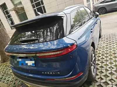 Lincoln Corsair 2022, 9000 км, за 15073.14 USD