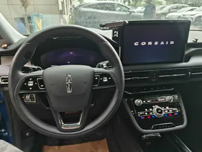 Lincoln Corsair 2022, 9000 км, за 15073.14 USD - фото 8