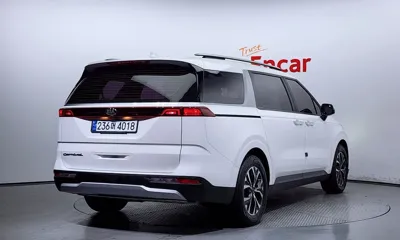 Kia Canival 2021, 52937 км, за 15698.89 USD